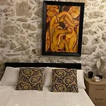 Σπίτι διακοπών Art House Pagoi Sleeps 6 Parking Near The