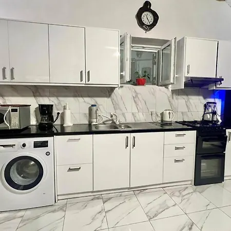 Holiday home Art House Pagoi Sleeps 6 Parking Near The *